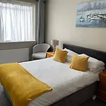 Nocleg ze śniadaniem Fountain House 3*