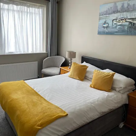 فندق مبيت وإفطار Fountain House 3*